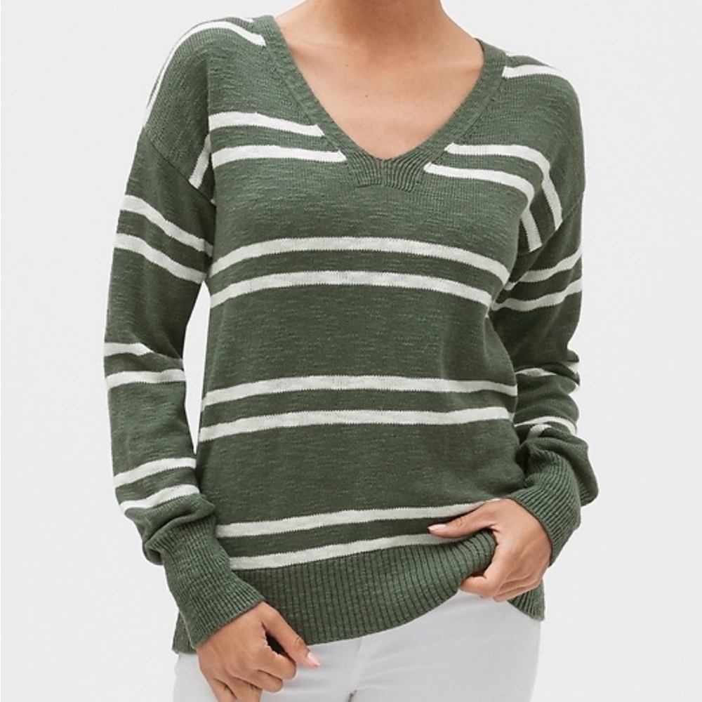 Gap Factory V-Neck Pullover